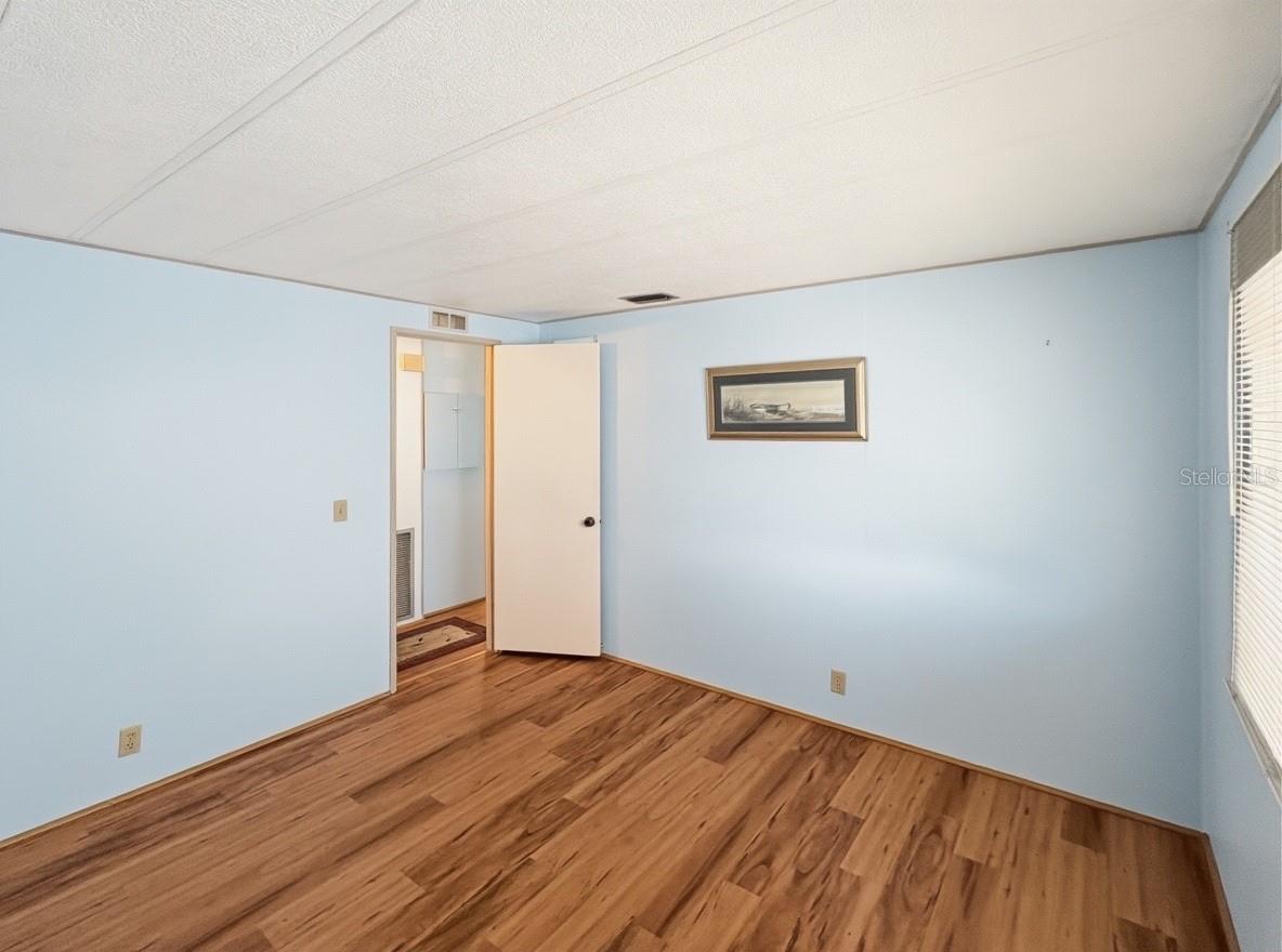 Image 19 of 37 For 22 Bobwhite Road