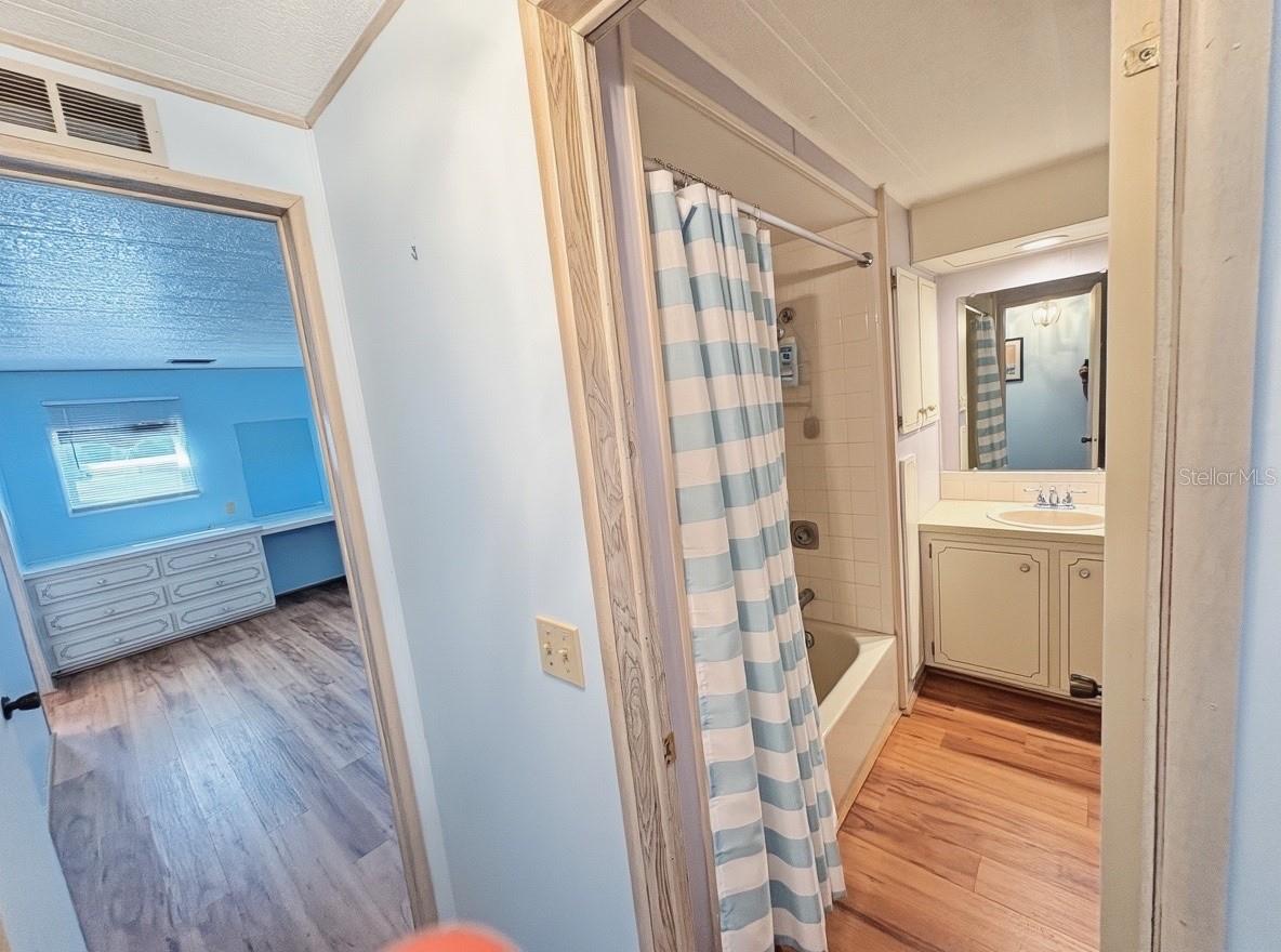 Image 20 of 37 For 22 Bobwhite Road