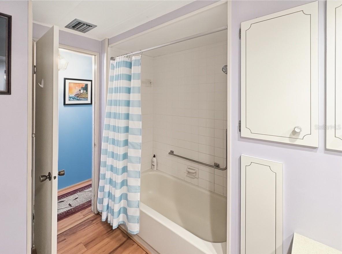 Image 21 of 37 For 22 Bobwhite Road