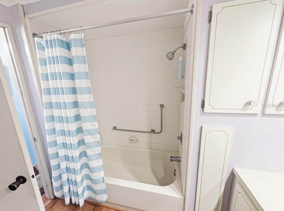 Image 22 of 37 For 22 Bobwhite Road