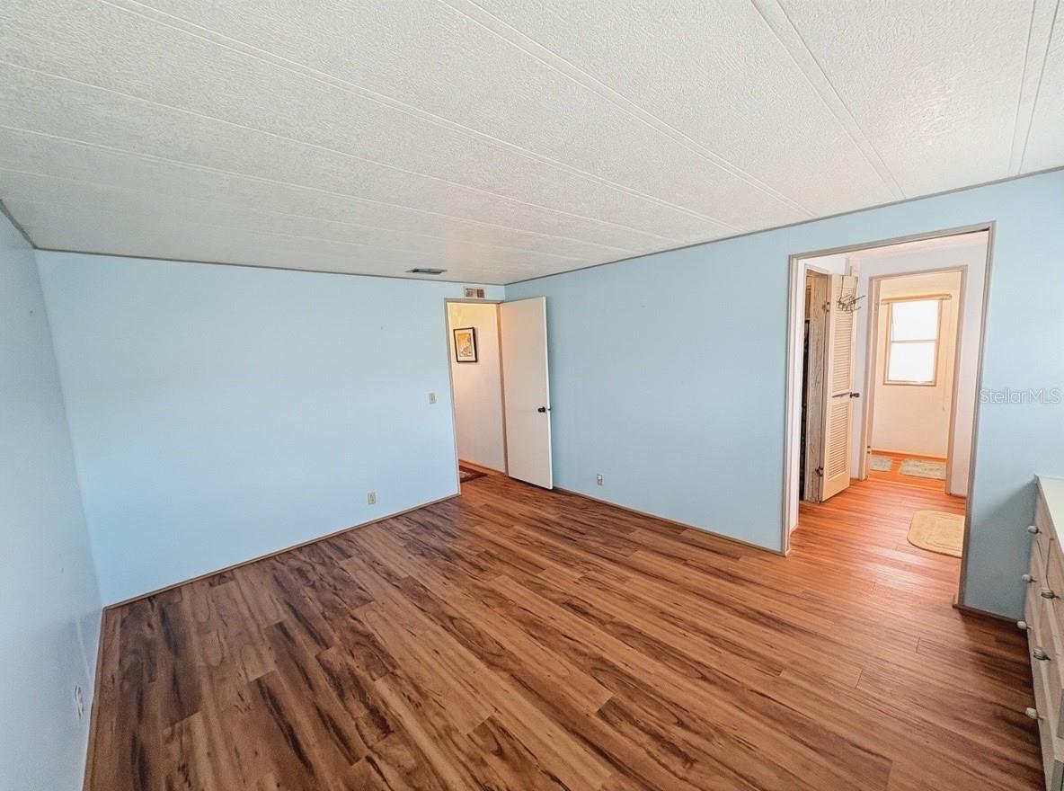 Image 25 of 37 For 22 Bobwhite Road