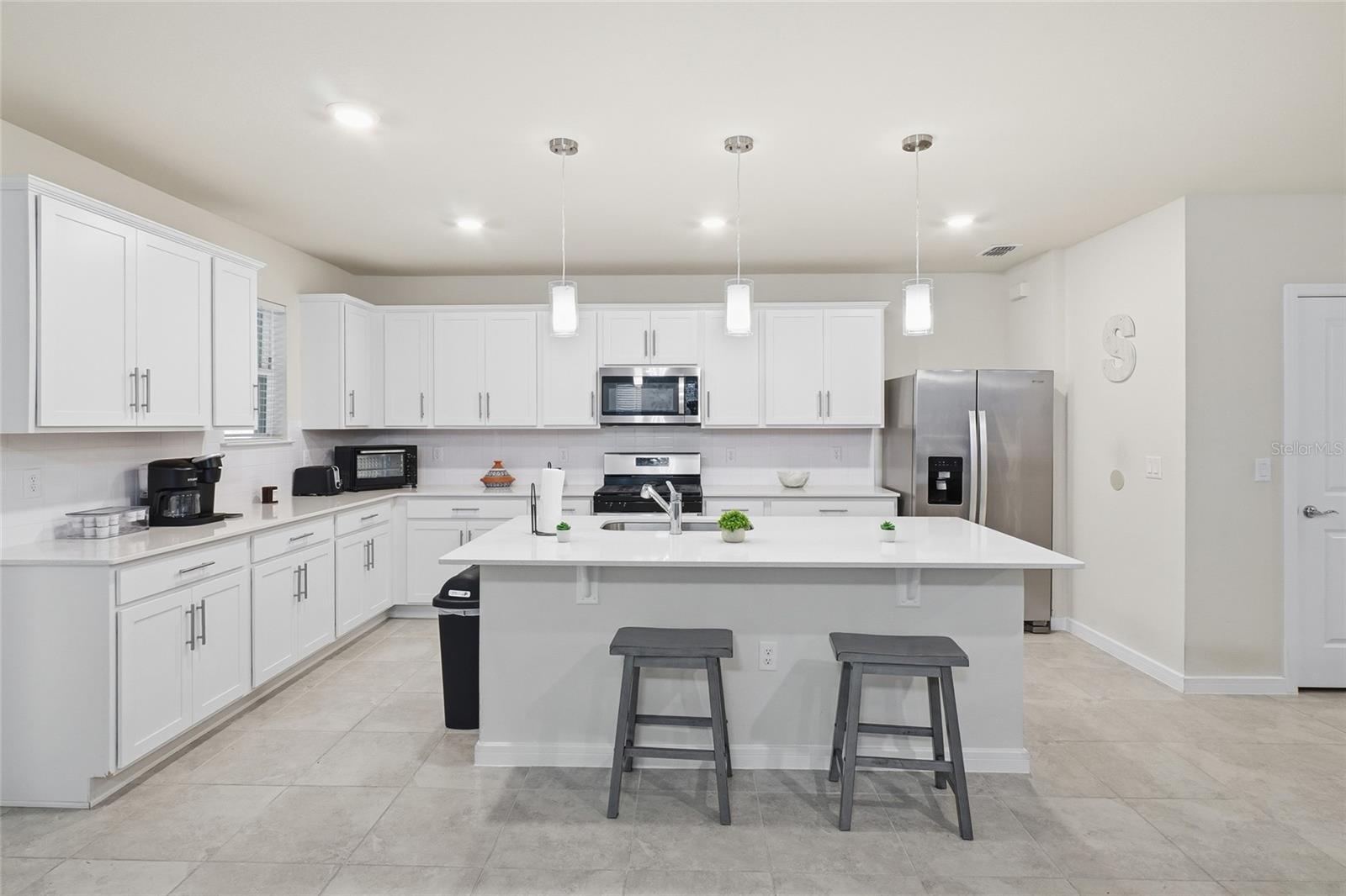 Image 8 of 52 For 4071 Feather Tree Drive