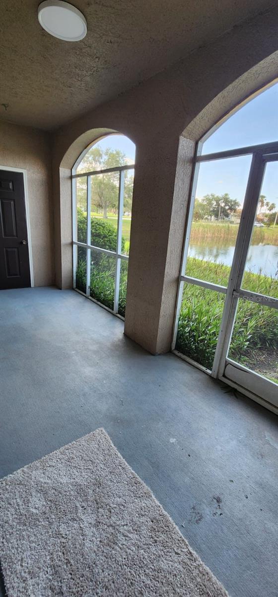 Image 24 of 37 For 2015 Reston Road 2211