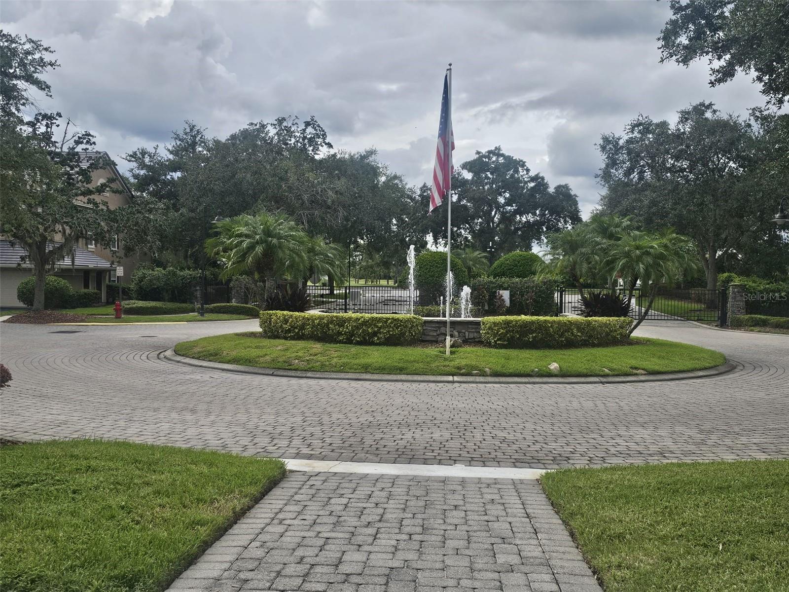 Image 29 of 37 For 2015 Reston Road 2211