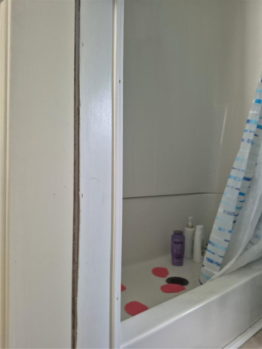 Image 17 of 23 For 637 Misti Drive