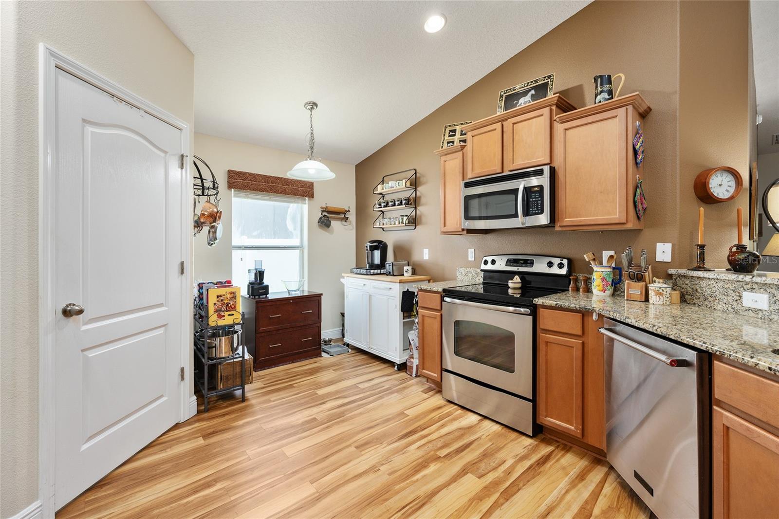 Image 16 of 71 For 5814 Coquyt Drive