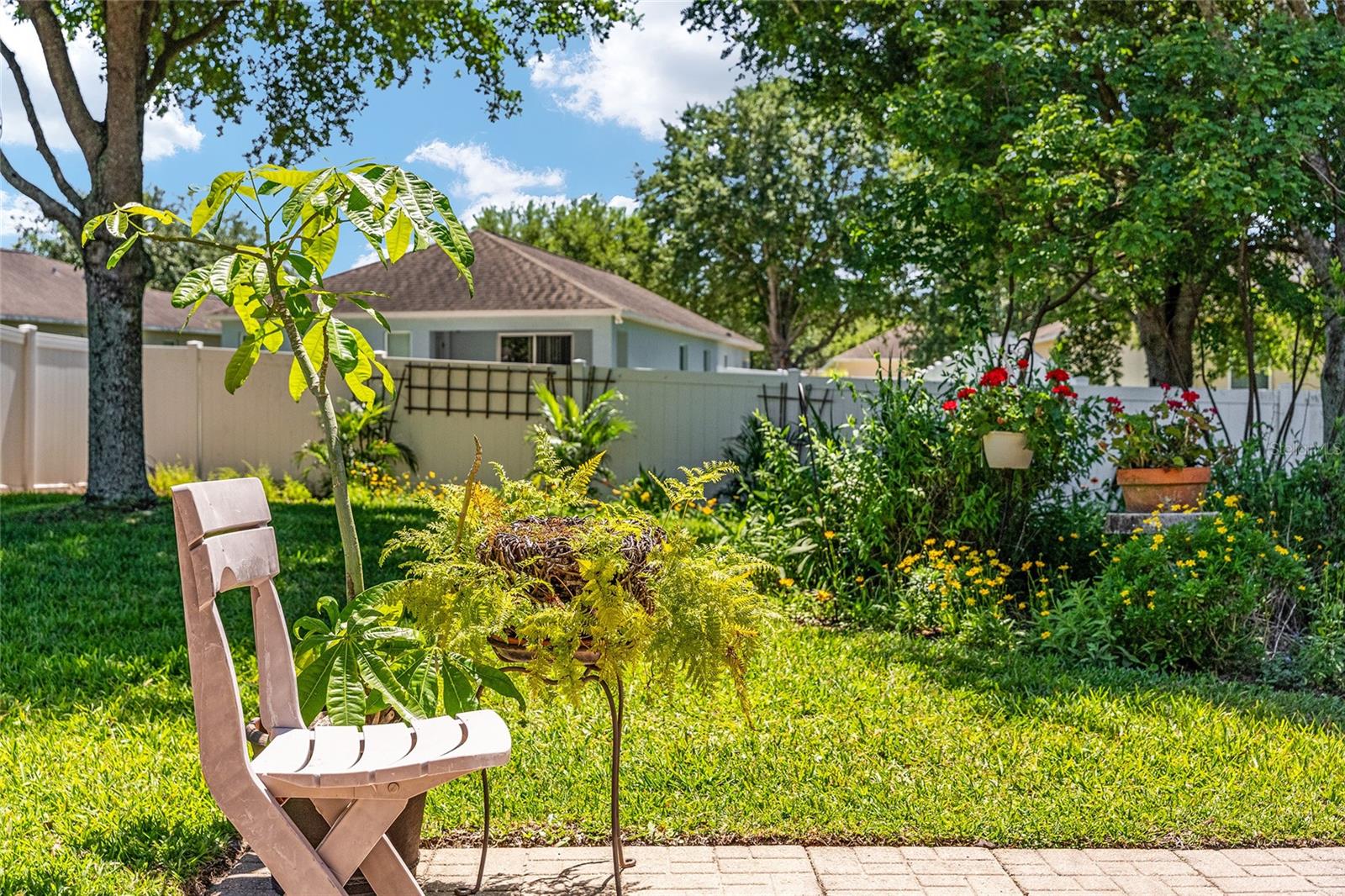 Image 32 of 71 For 5814 Coquyt Drive