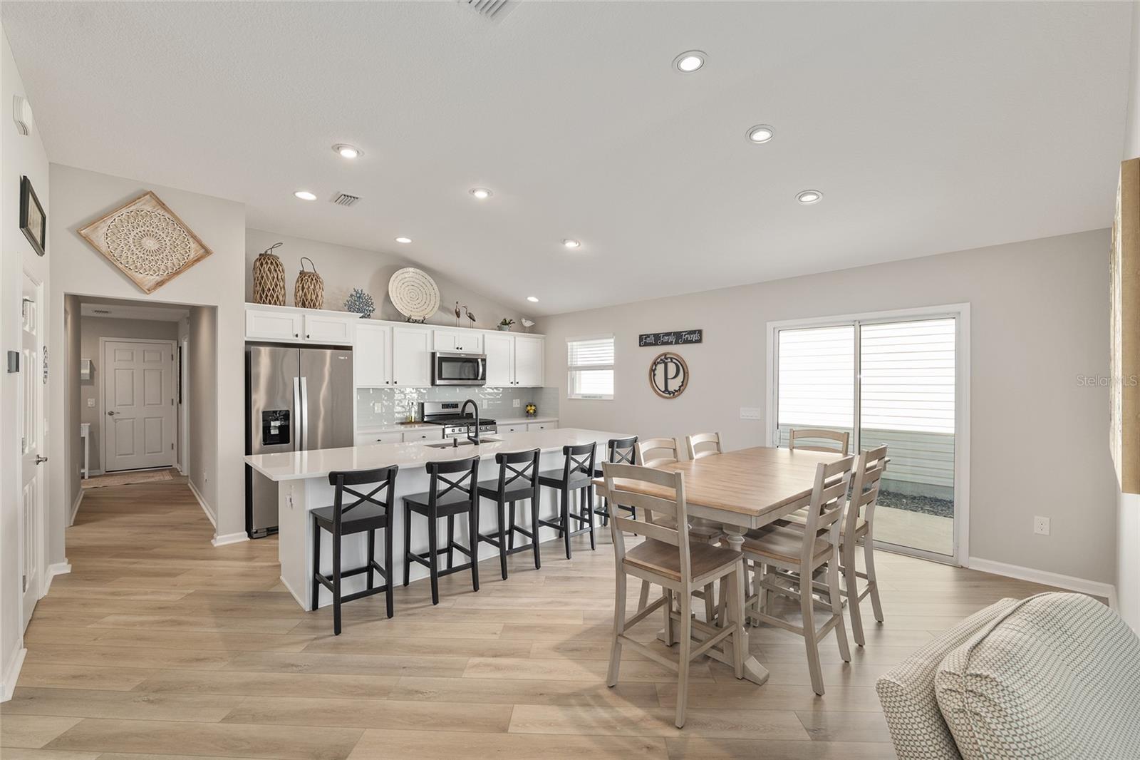 Image 31 of 70 For 5450 Samuel Street