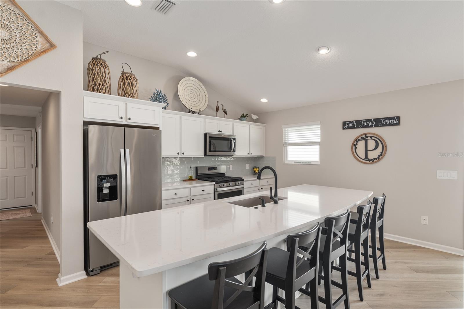 Image 35 of 70 For 5450 Samuel Street