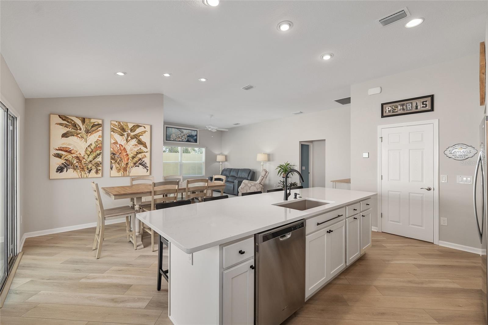 Image 38 of 70 For 5450 Samuel Street