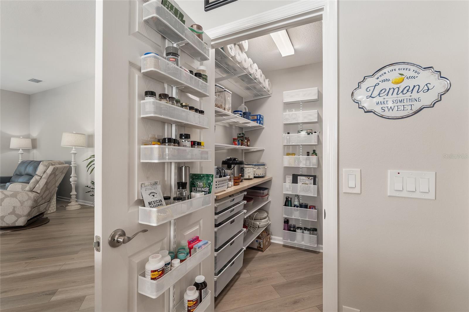 Image 40 of 70 For 5450 Samuel Street