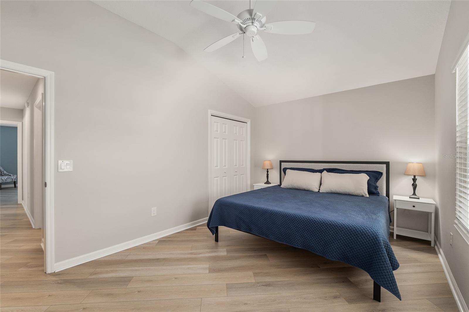 Image 53 of 70 For 5450 Samuel Street