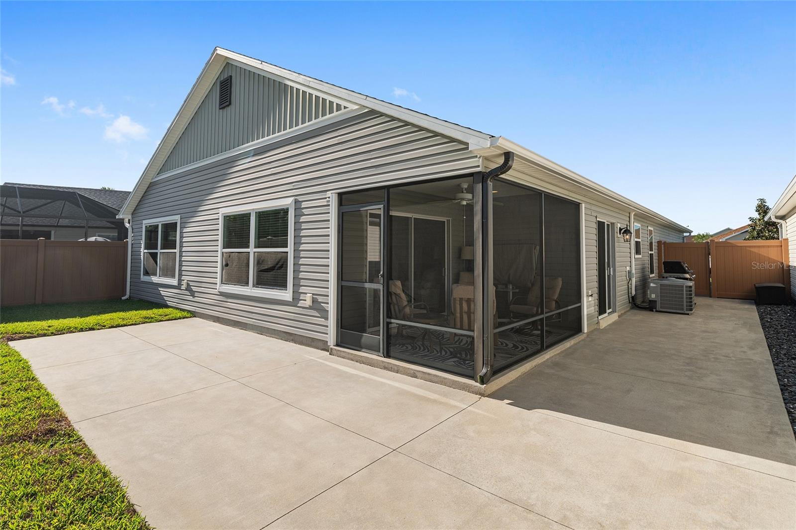 Image 64 of 70 For 5450 Samuel Street