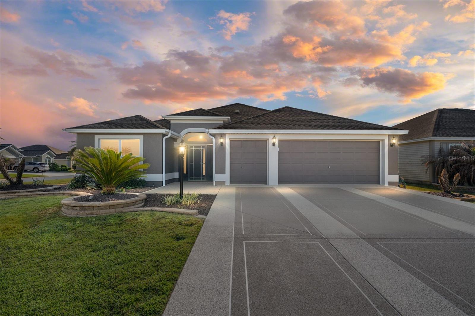 Details for 3983 Mcdowell Drive, THE VILLAGES, FL 32163