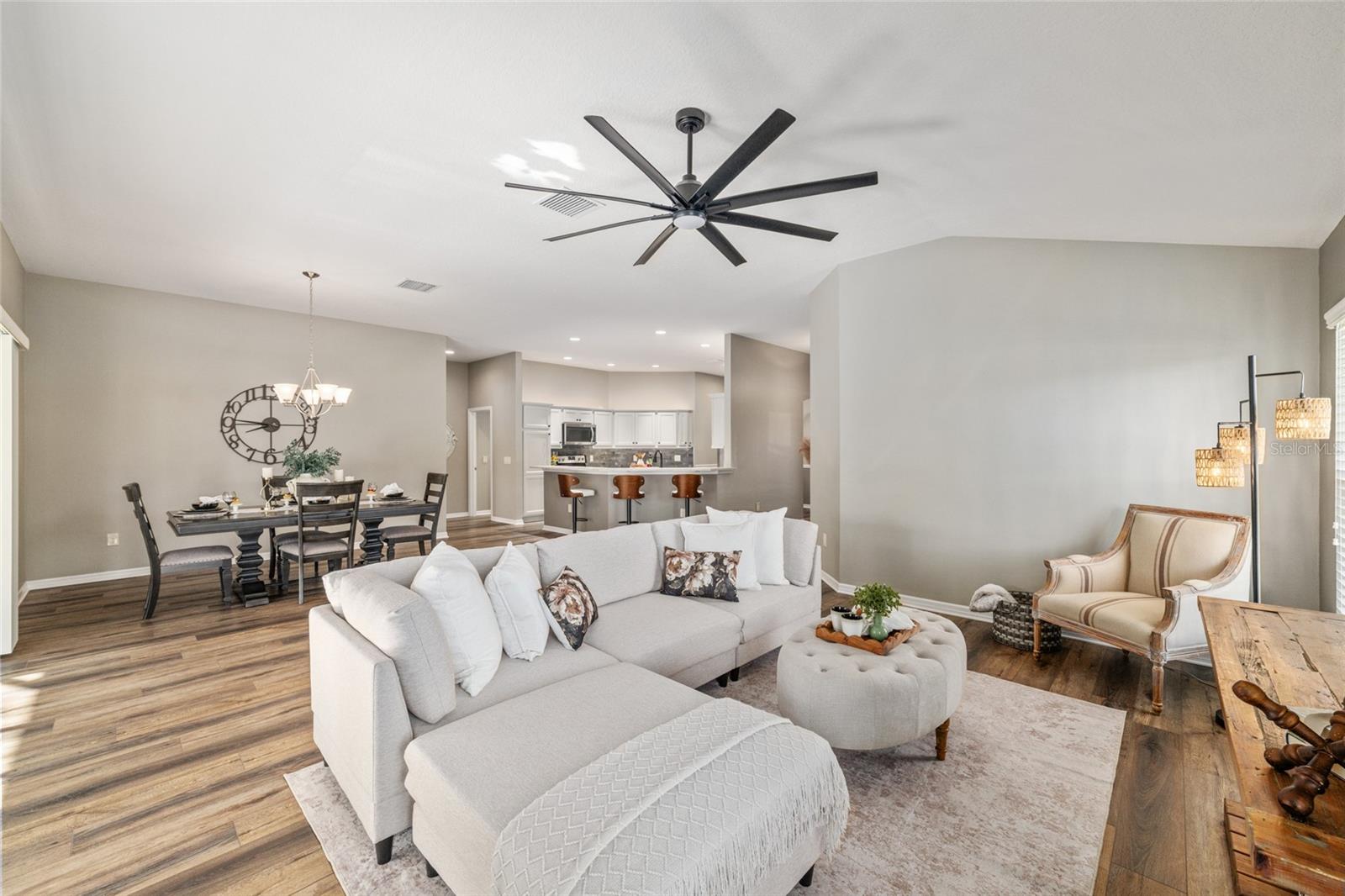 Image 11 of 48 For 3983 Mcdowell Drive