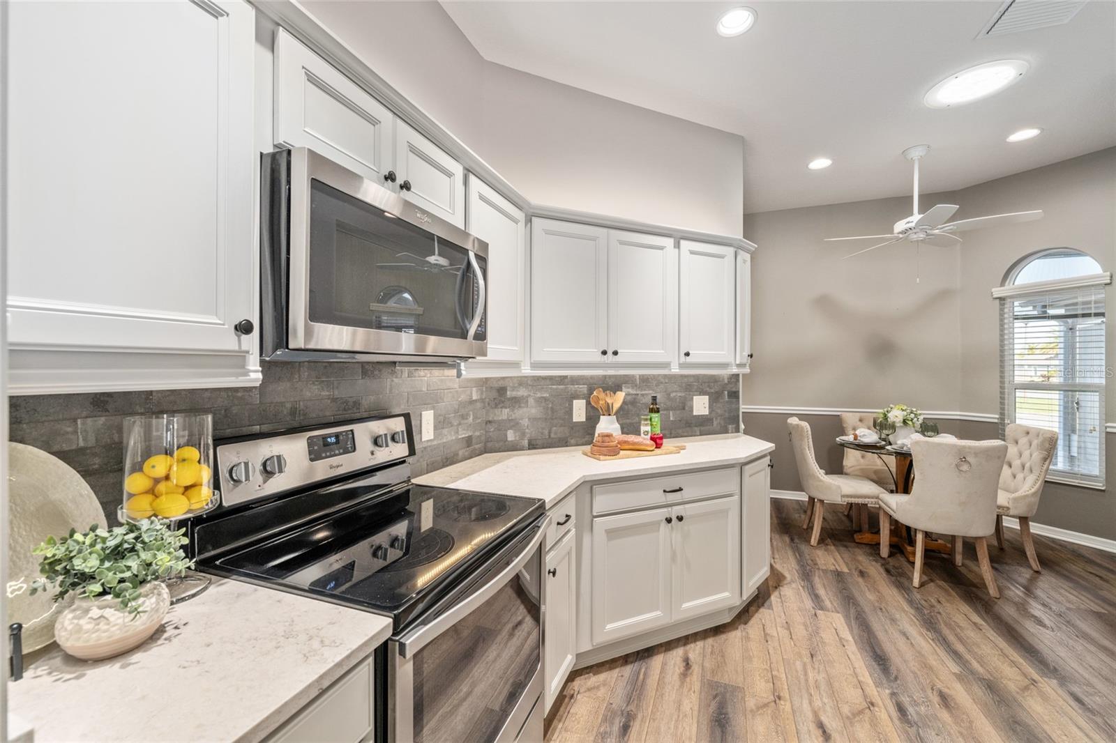 Image 18 of 48 For 3983 Mcdowell Drive