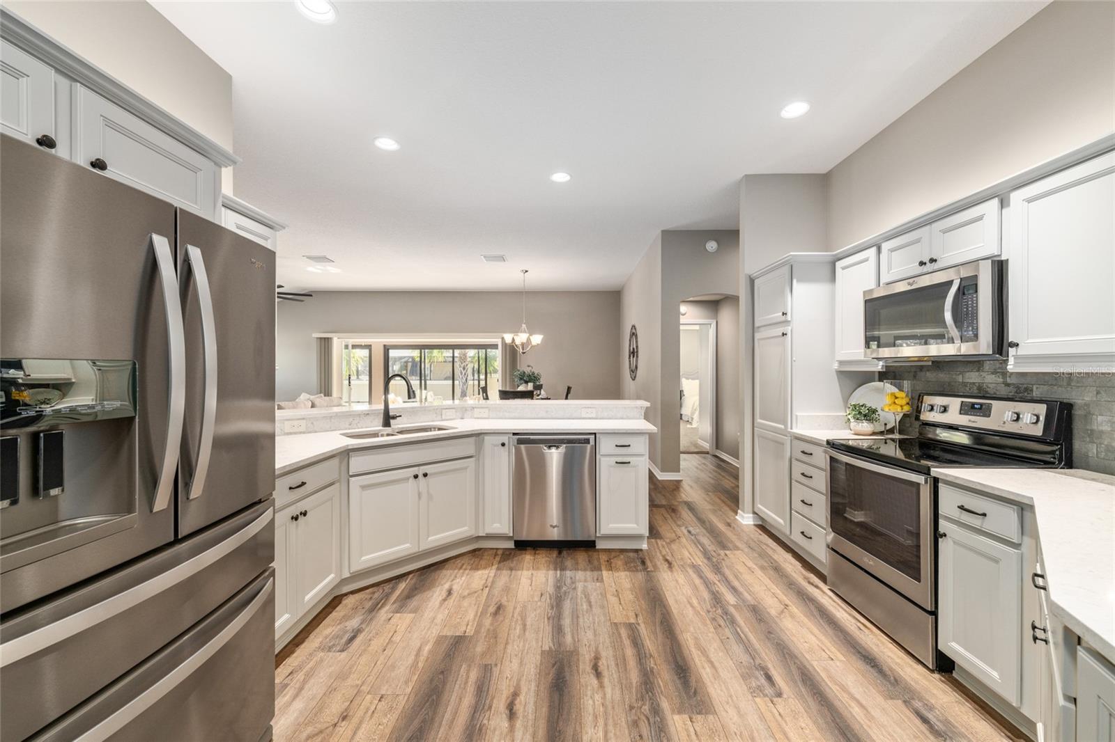 Image 20 of 48 For 3983 Mcdowell Drive