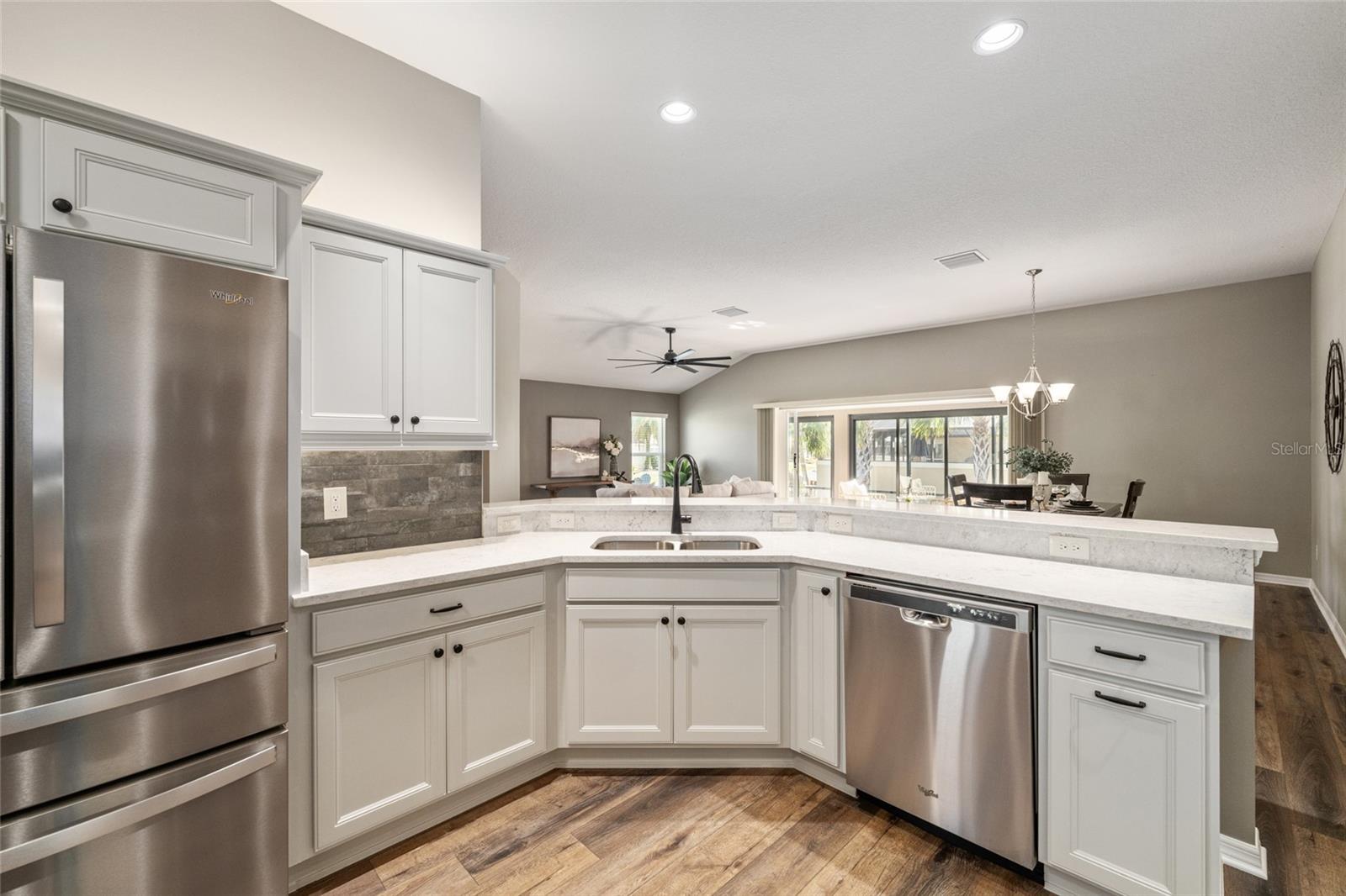 Image 21 of 48 For 3983 Mcdowell Drive