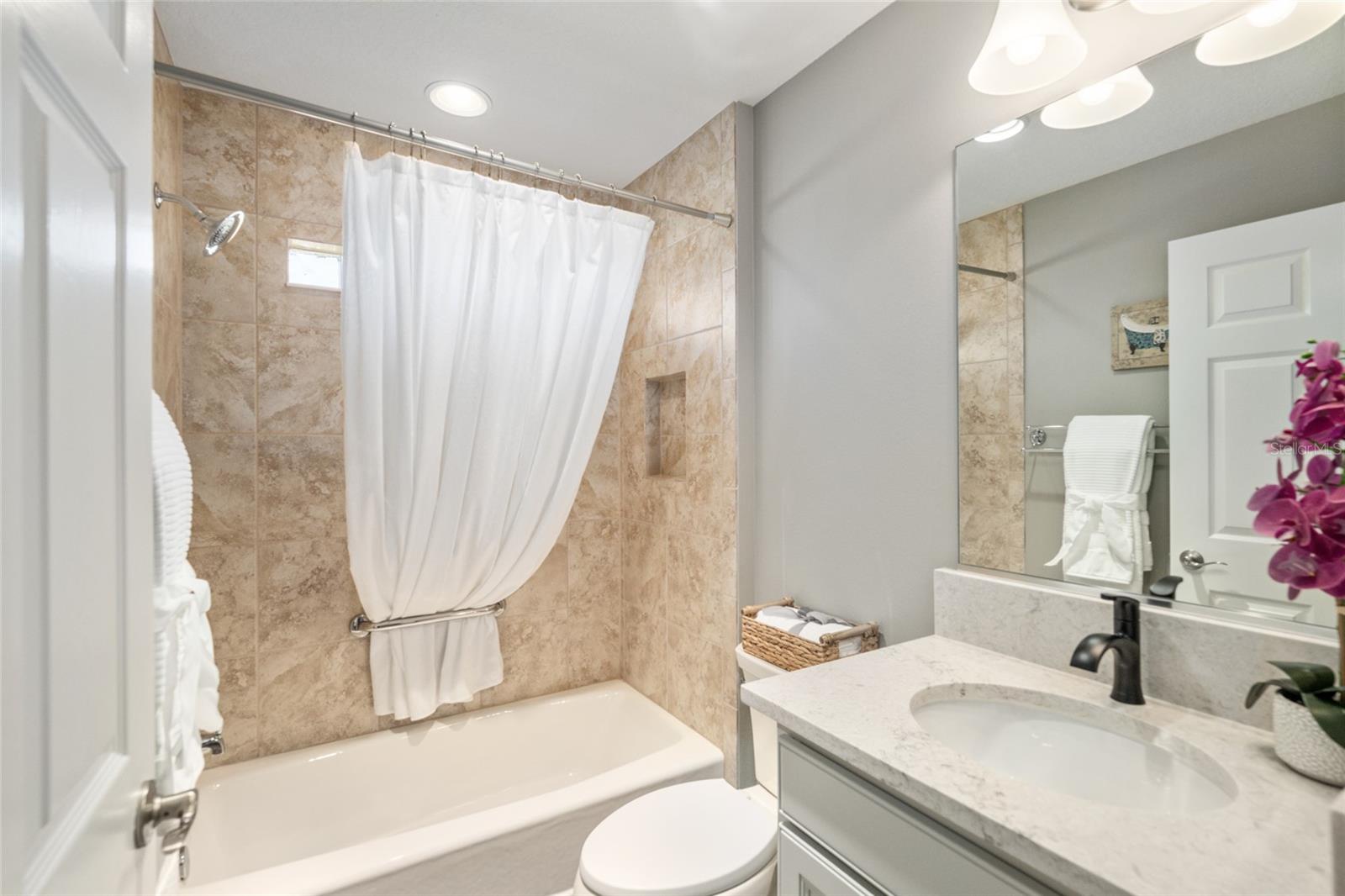 Image 33 of 48 For 3983 Mcdowell Drive