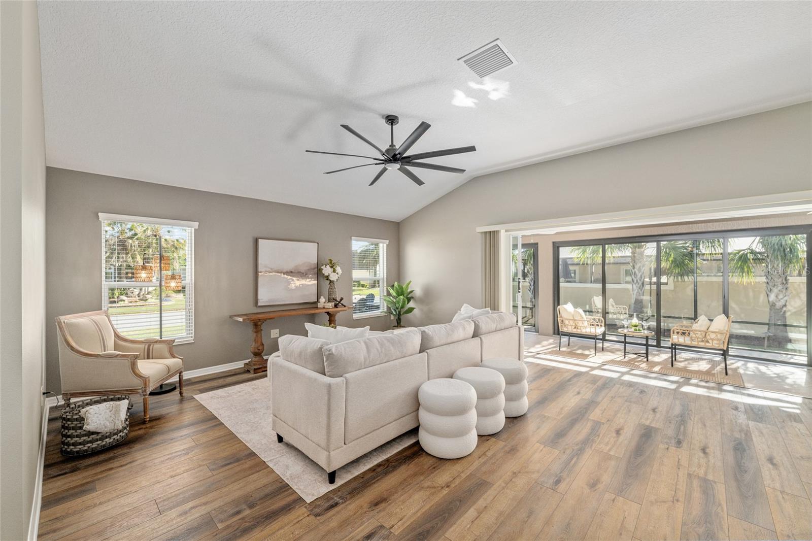 Image 9 of 48 For 3983 Mcdowell Drive