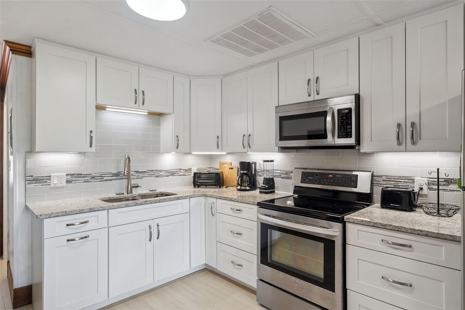 Image 3 of 16 For 10301 Us Highway 27  58 Hilltop