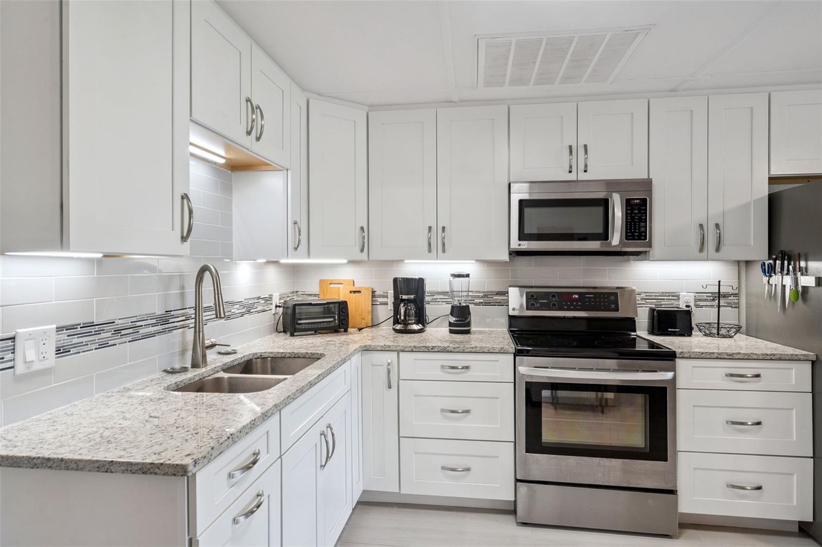 Image 4 of 16 For 10301 Us Highway 27  58 Hilltop