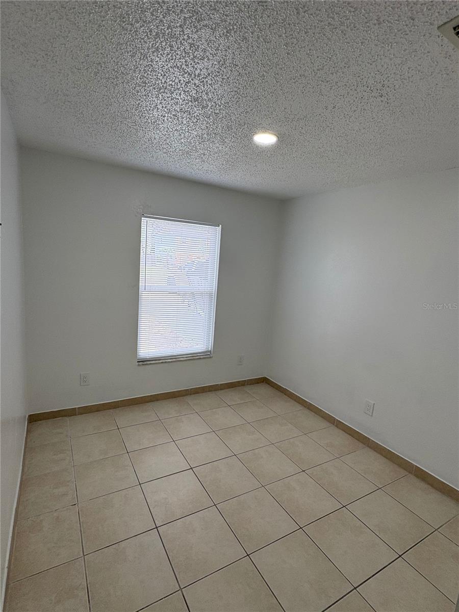 Image 11 of 12 For 1053 Scott Street