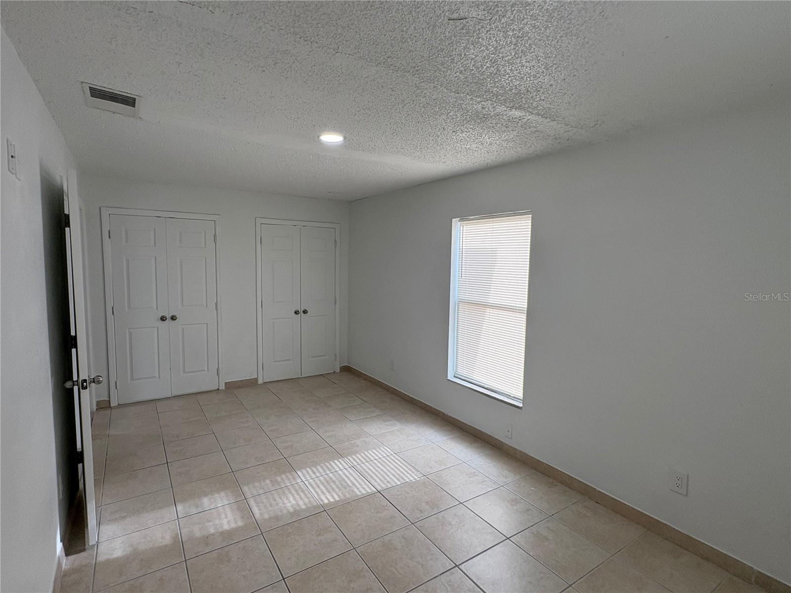 Image 5 of 12 For 1053 Scott Street