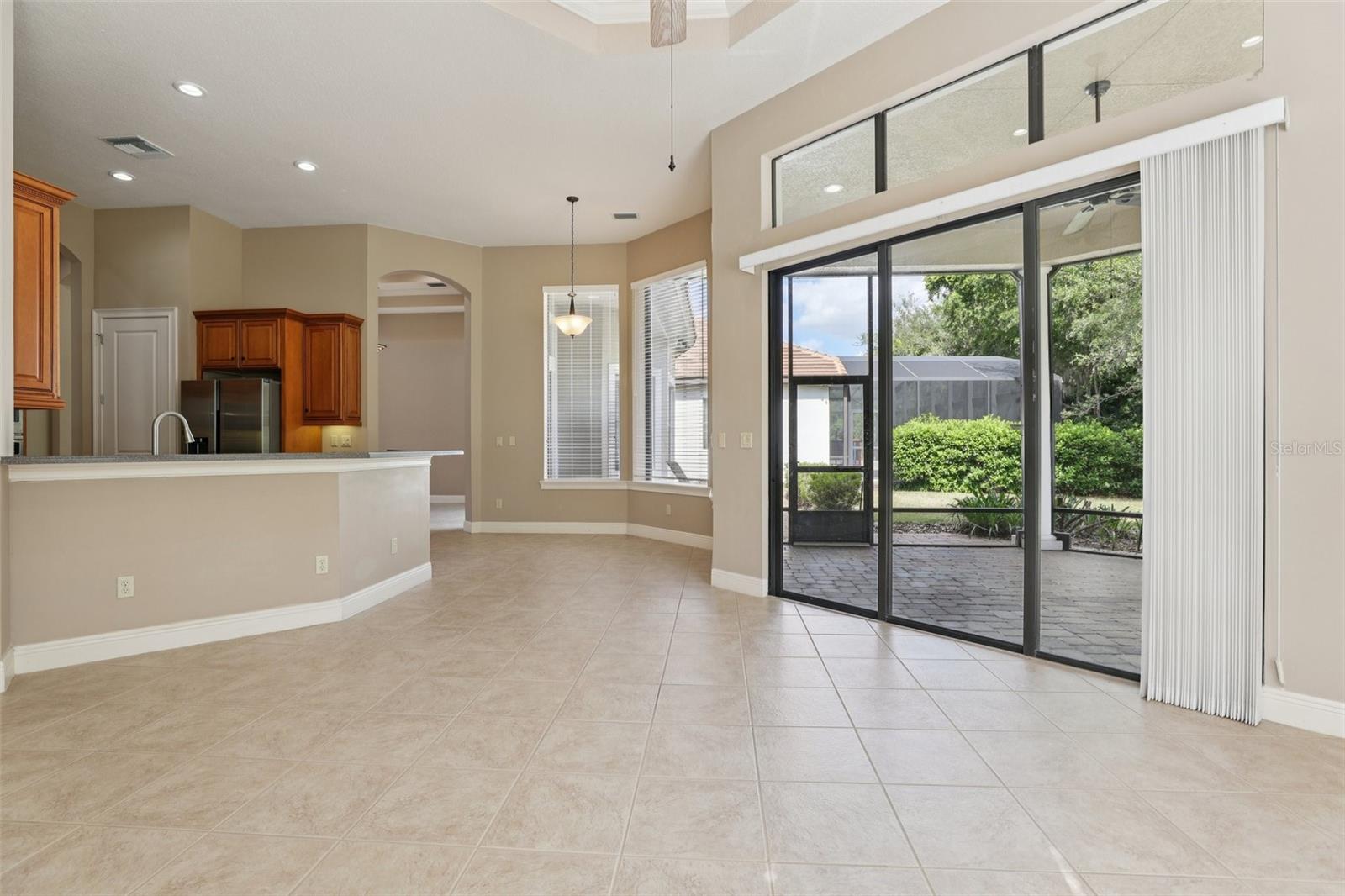 Image 17 of 52 For 26345 San Gabriel