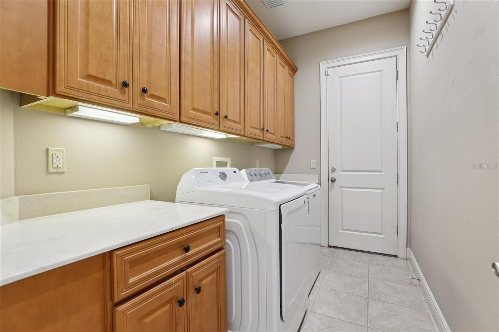 Image 32 of 52 For 26345 San Gabriel