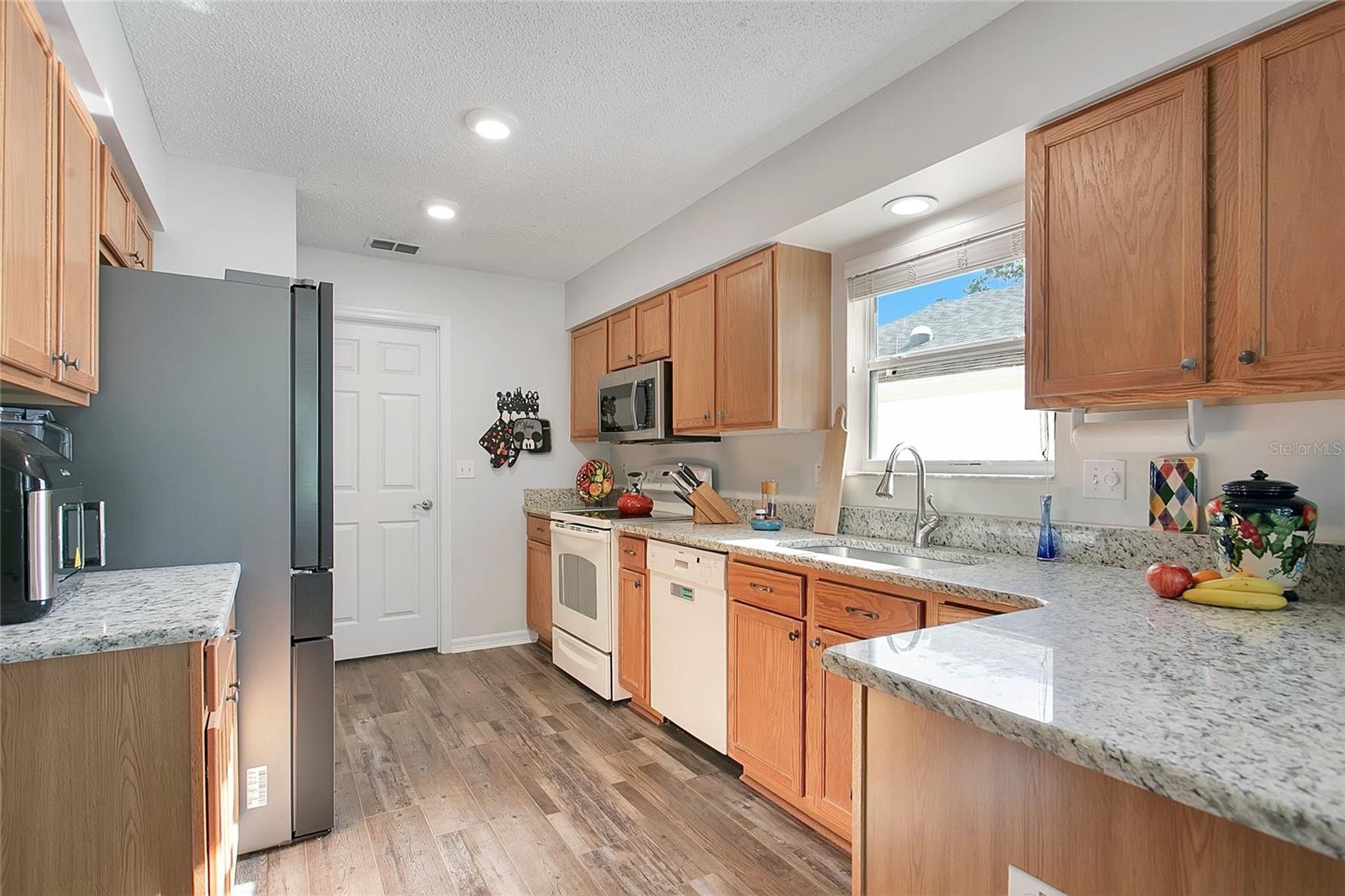 Image 12 of 49 For 738 Grand Vista Trail