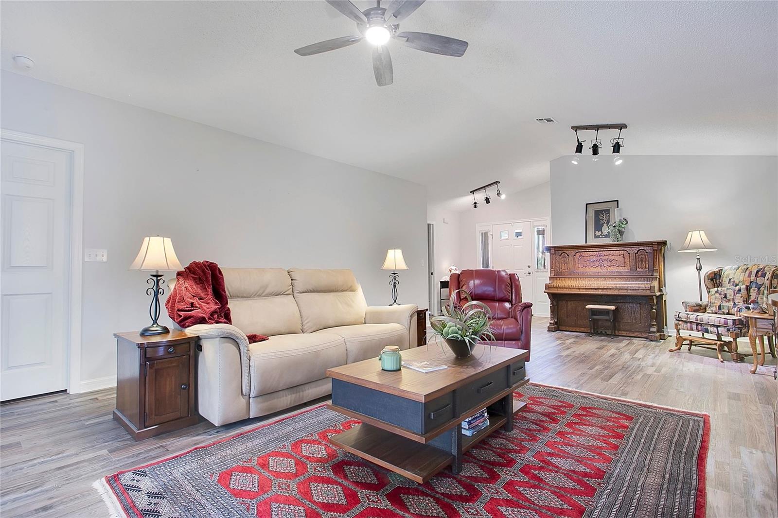 Image 7 of 49 For 738 Grand Vista Trail