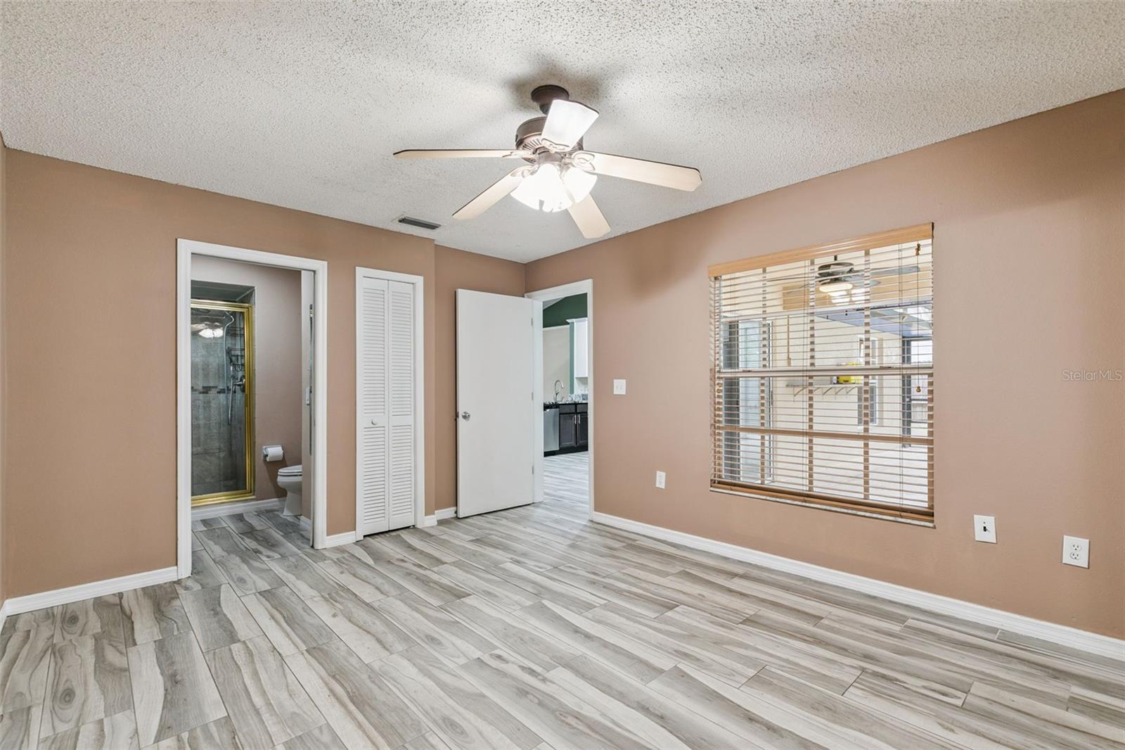 Image 11 of 34 For 1711 Charleston Lane