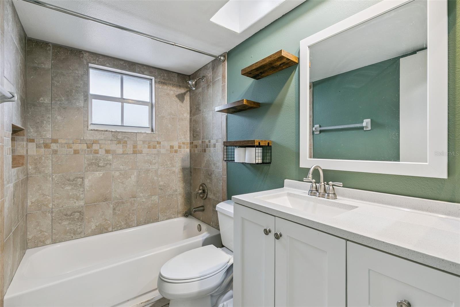 Image 21 of 34 For 1711 Charleston Lane