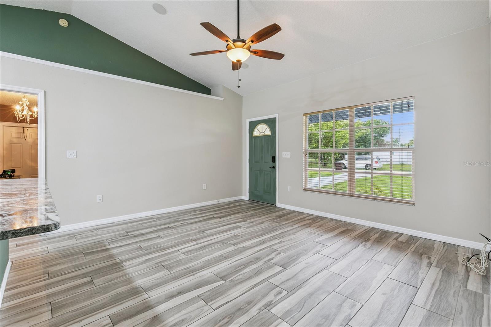 Image 5 of 34 For 1711 Charleston Lane