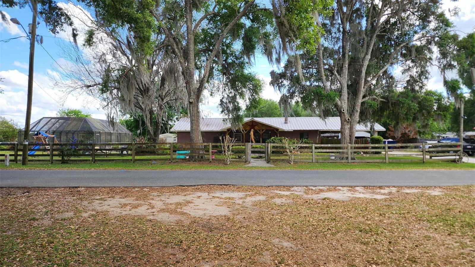 Details for 151 Elm Street, CENTER HILL, FL 33514