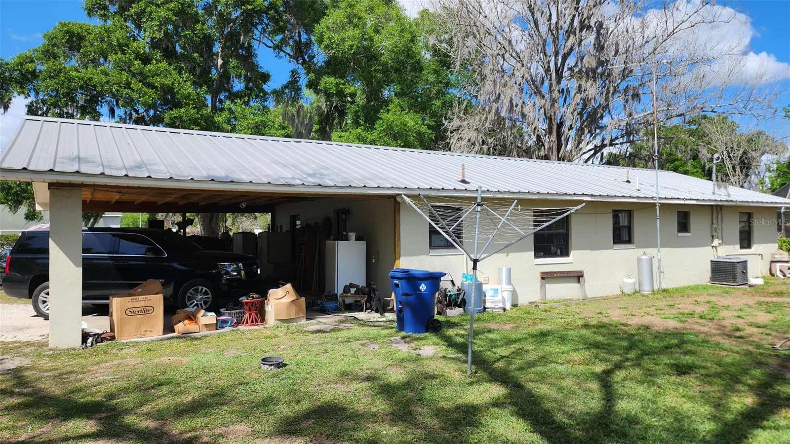 Image 14 of 24 For 151 Elm Street