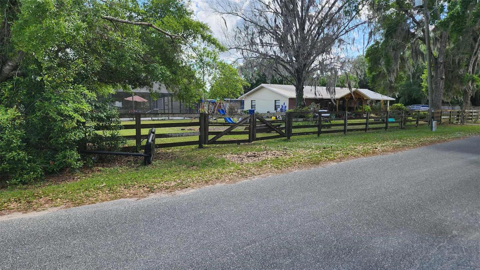 Image 3 of 24 For 151 Elm Street