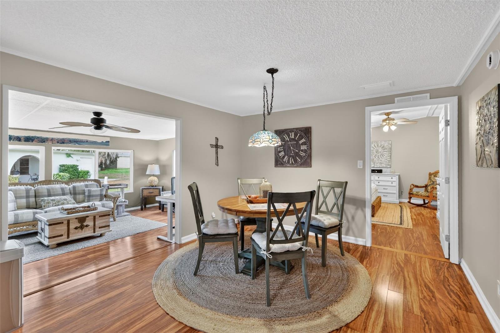 Image 11 of 31 For 705 Devon Drive