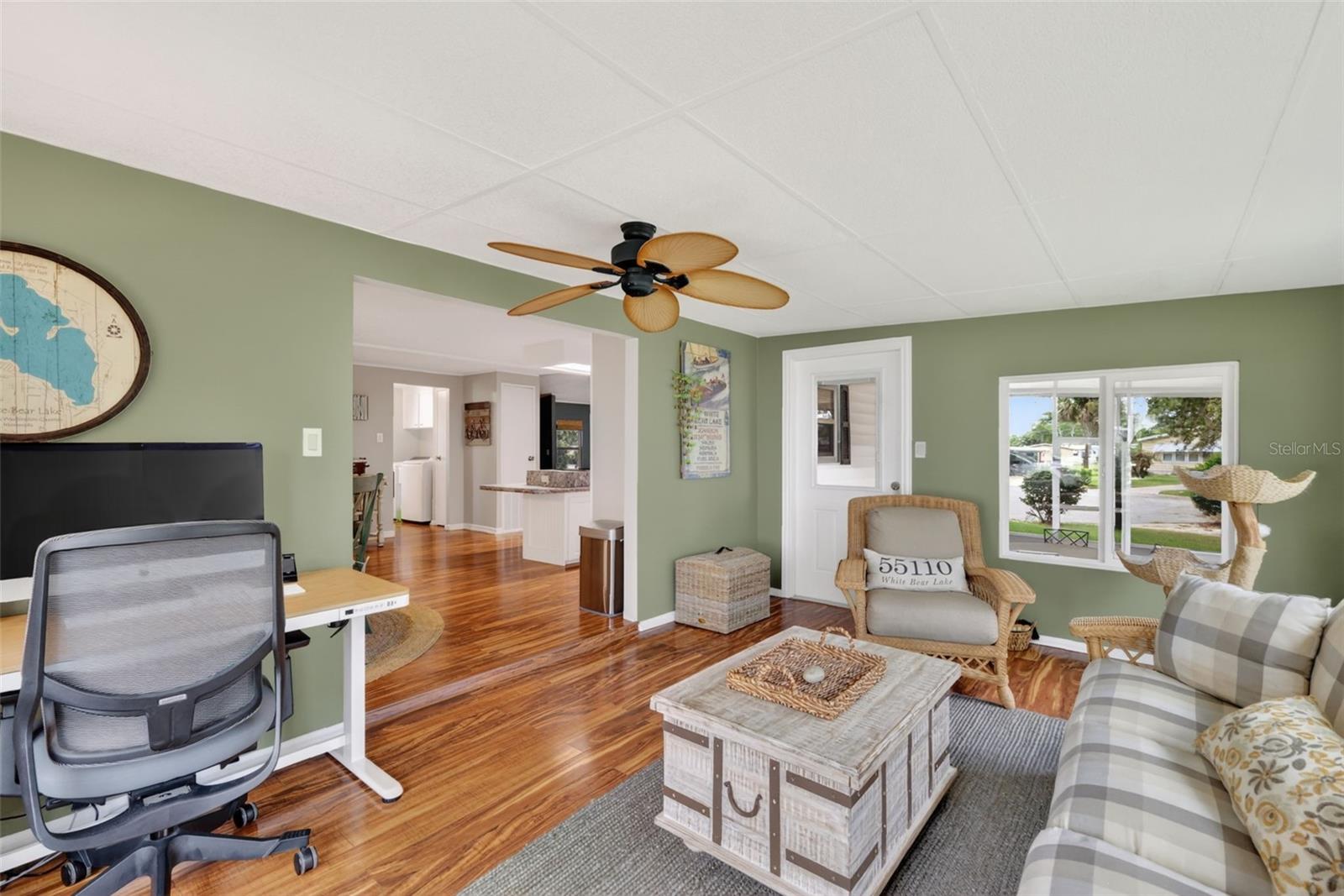 Image 15 of 31 For 705 Devon Drive