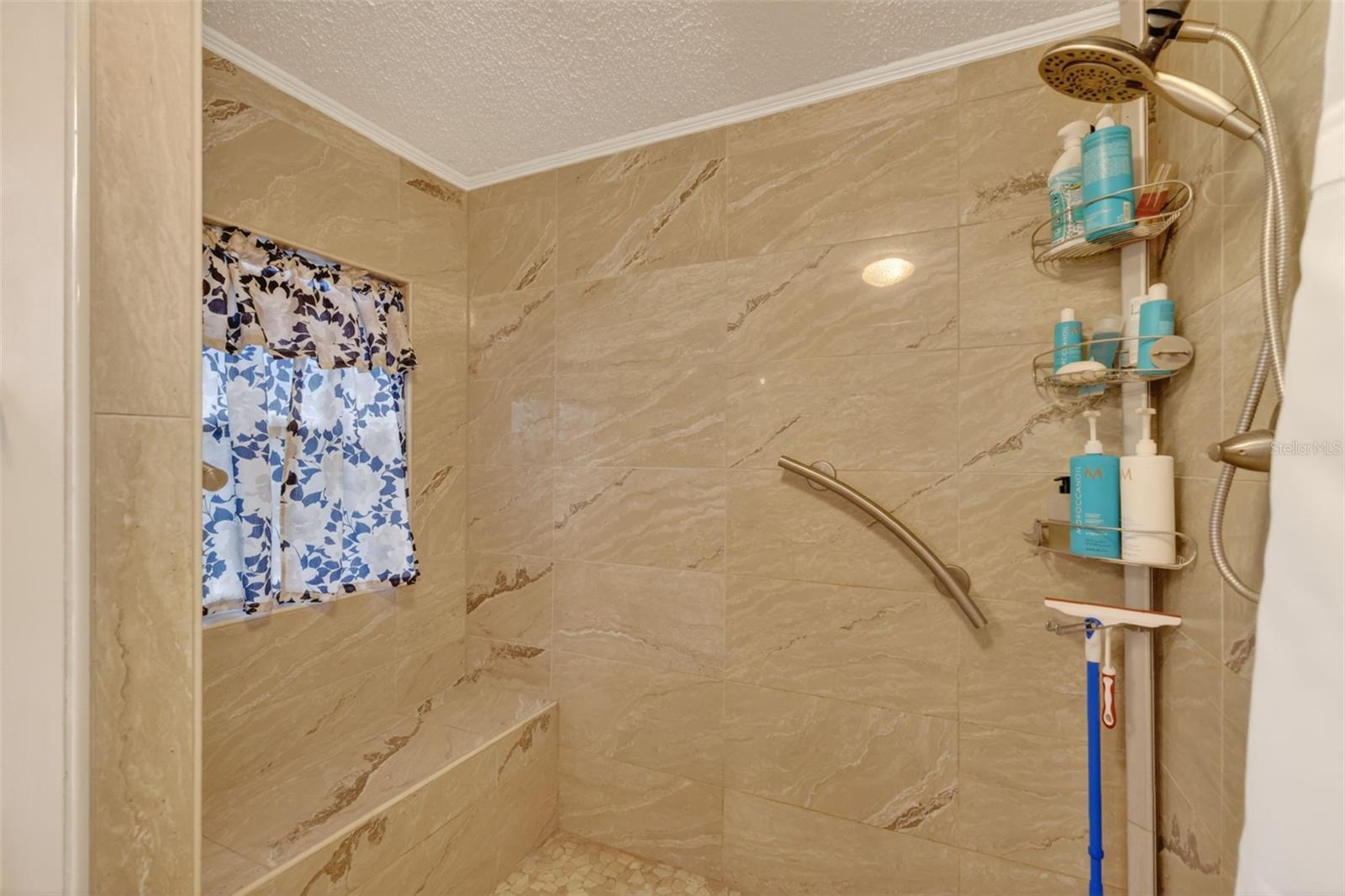 Image 17 of 31 For 705 Devon Drive