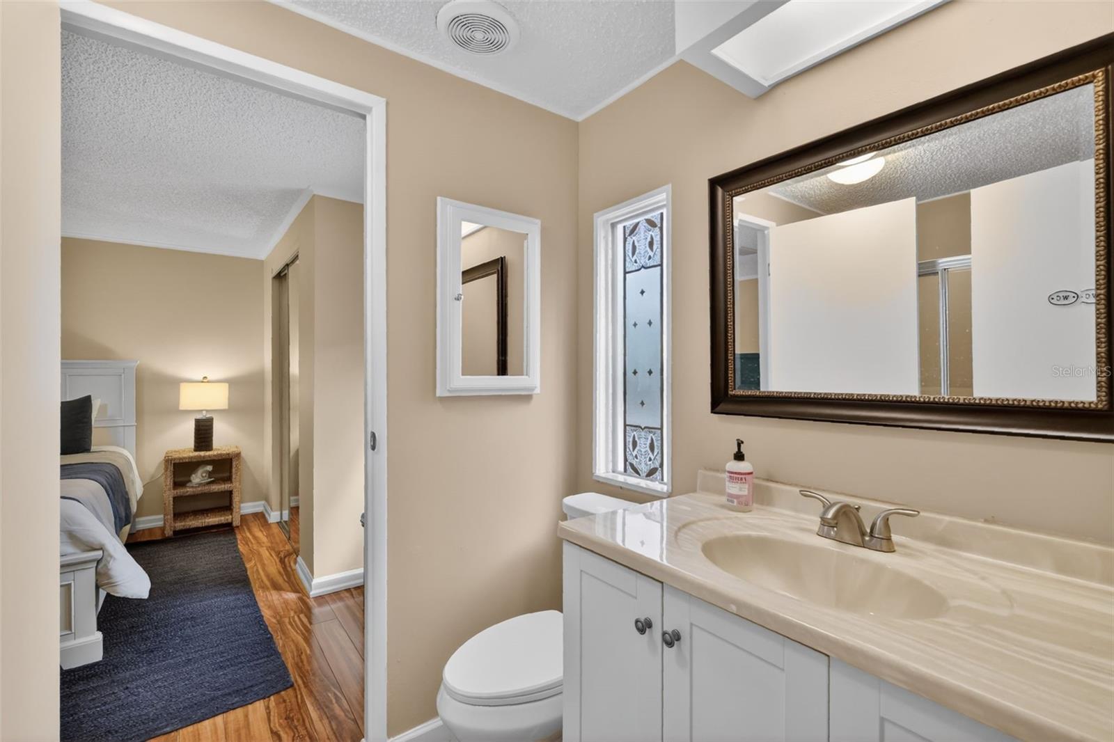 Image 20 of 31 For 705 Devon Drive