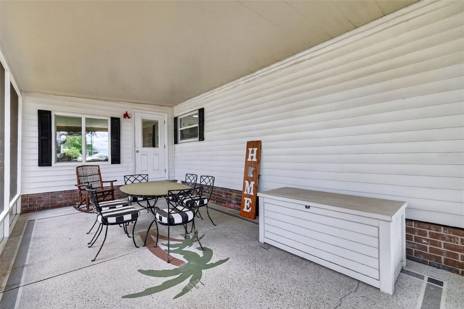 Image 23 of 31 For 705 Devon Drive