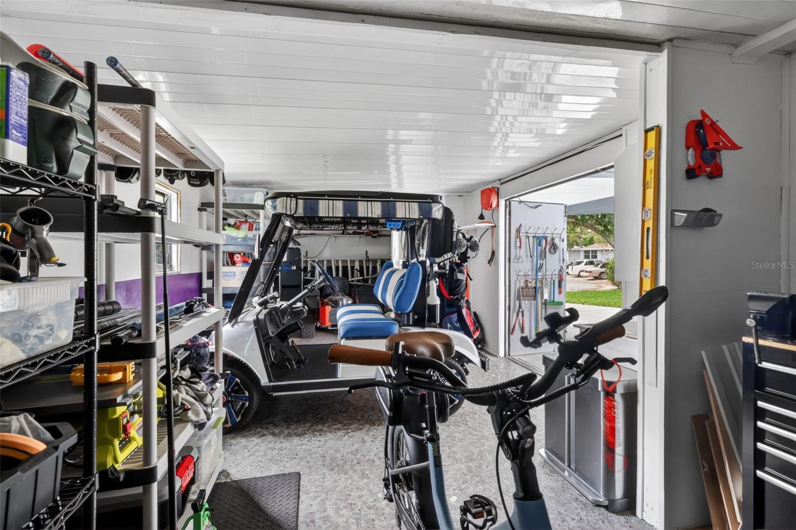 Image 24 of 31 For 705 Devon Drive