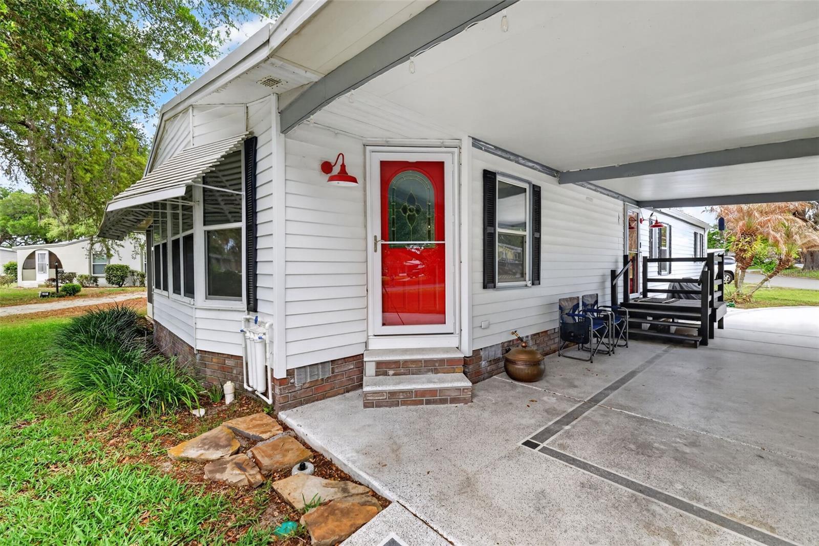 Image 26 of 31 For 705 Devon Drive