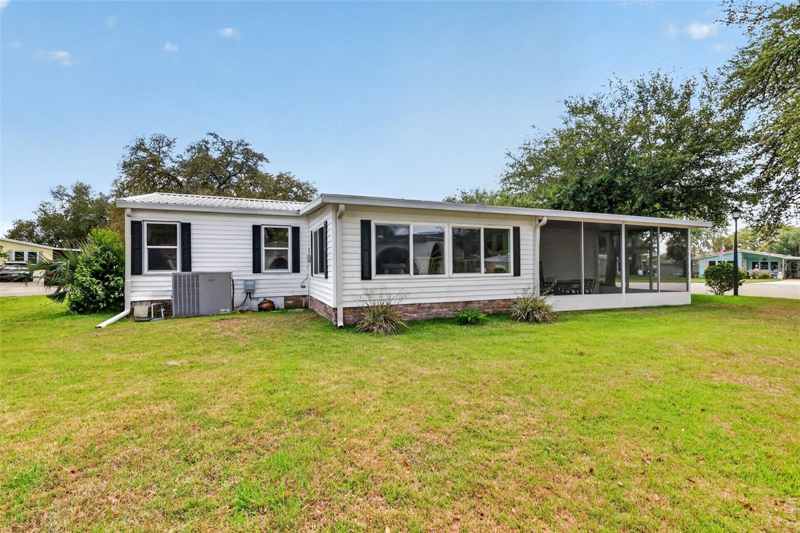 Image 27 of 31 For 705 Devon Drive