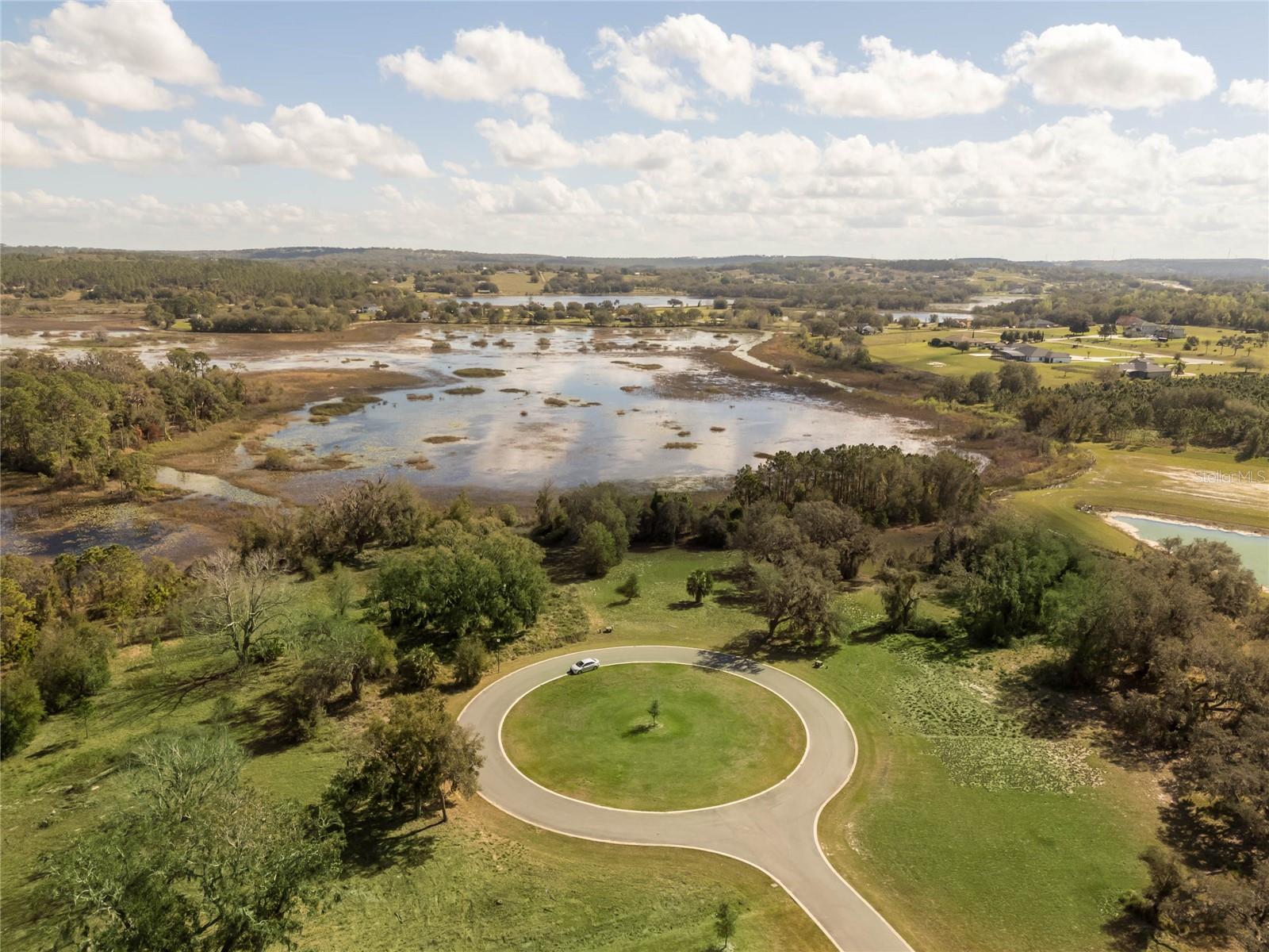 Image 12 of 19 For 476 Long And Winding Rd