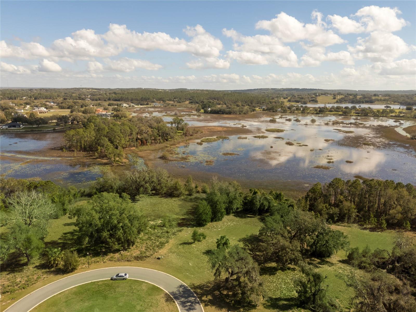 Image 2 of 19 For 476 Long And Winding Rd