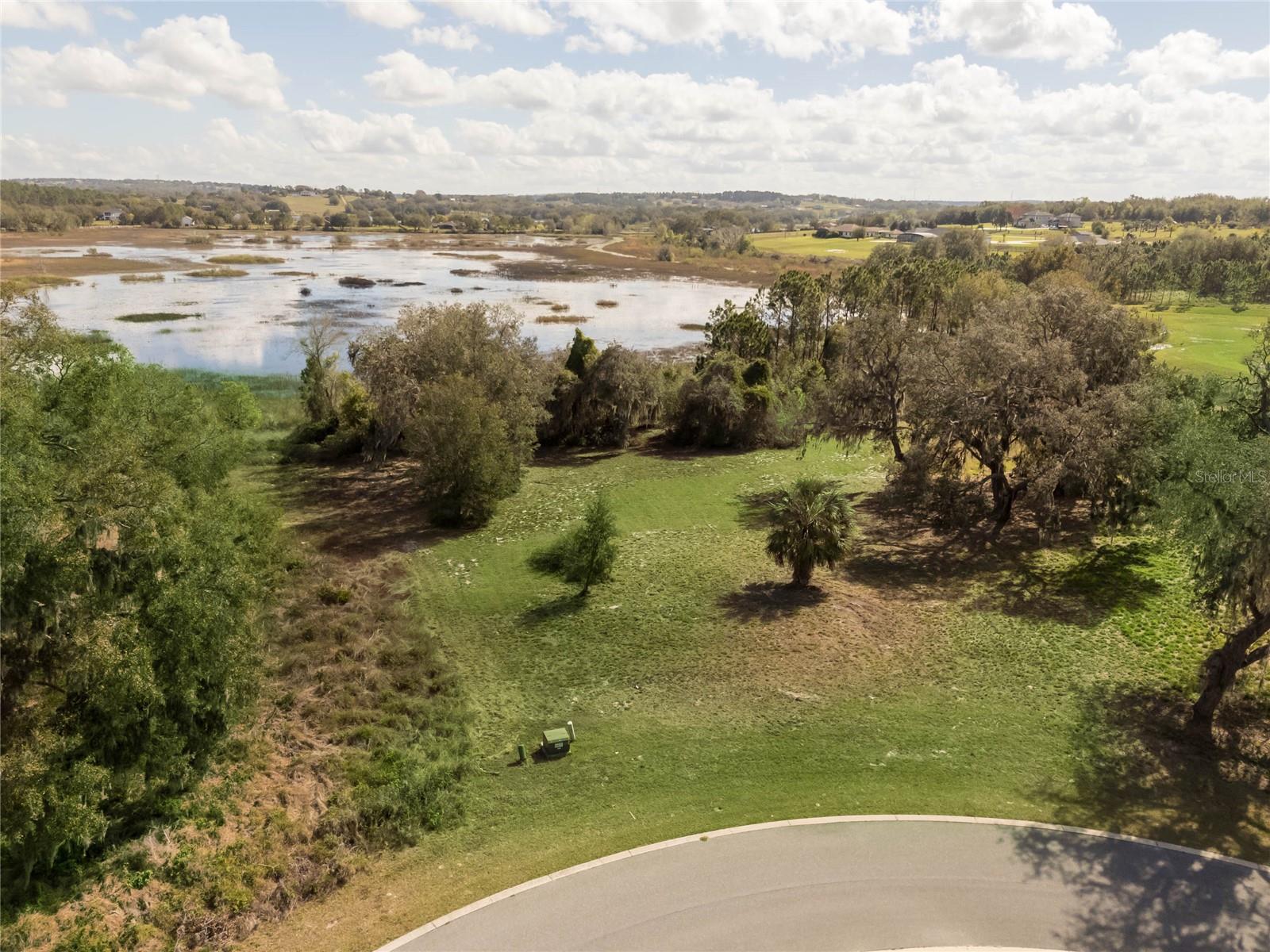 Image 3 of 19 For 476 Long And Winding Rd