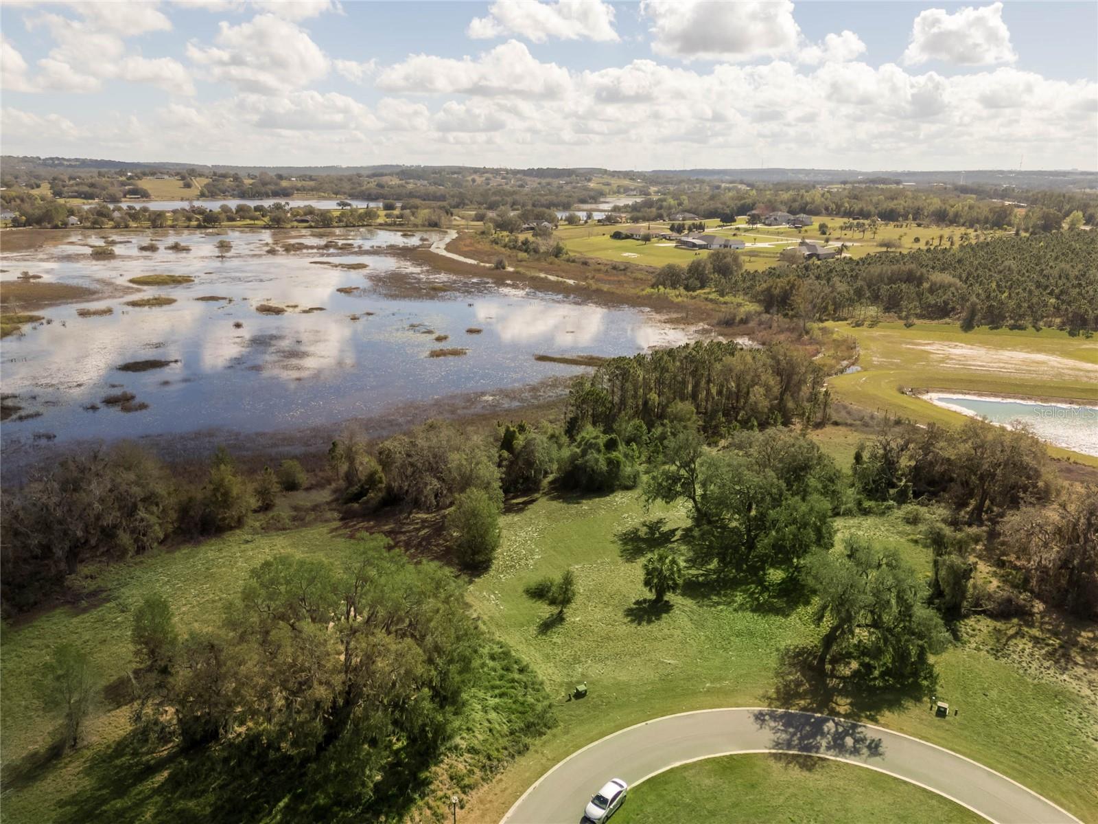 Image 8 of 19 For 476 Long And Winding Rd